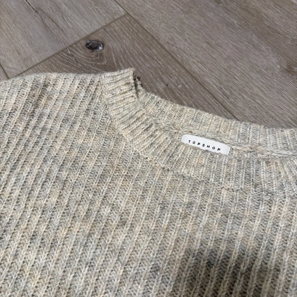 Topshop Gray Crew Neck Sweater - Picture 2 of 3